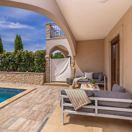 Villa Dijana East Linardići Екстериор снимка