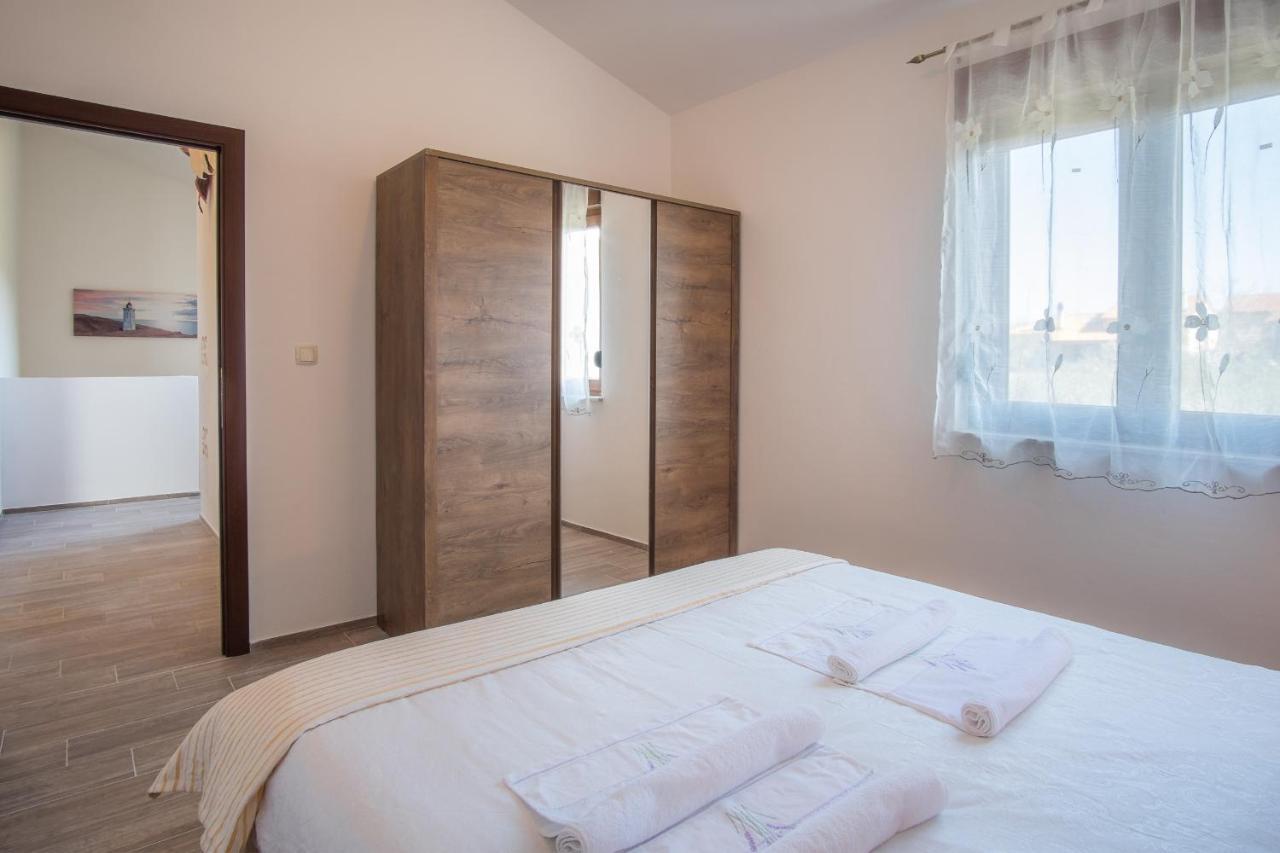 Villa Dijana East Linardići Екстериор снимка